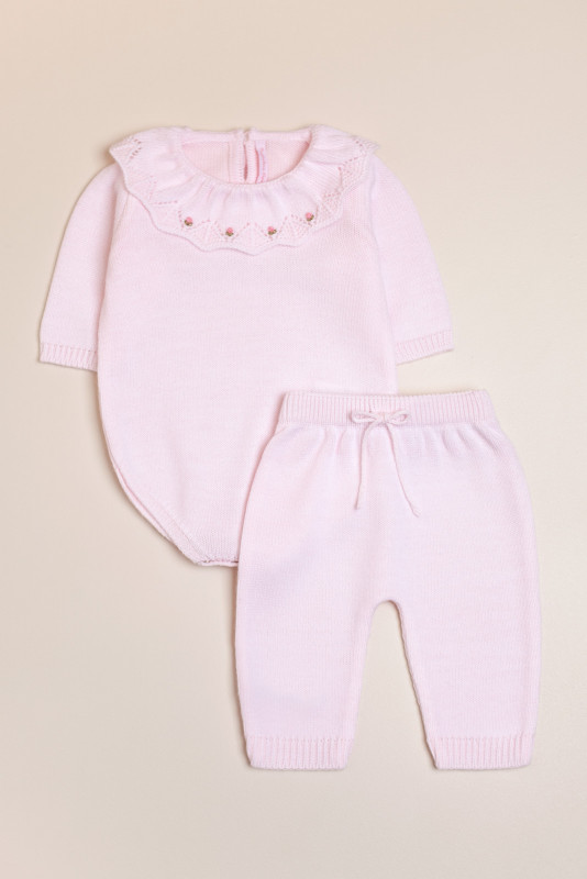 Conjunto bord tejido body y pantalon rosa